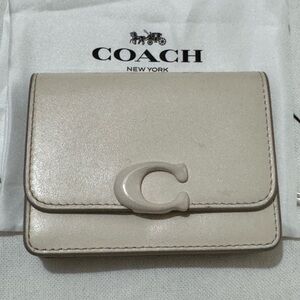 Coach Card Holder Offwhite color Wallet